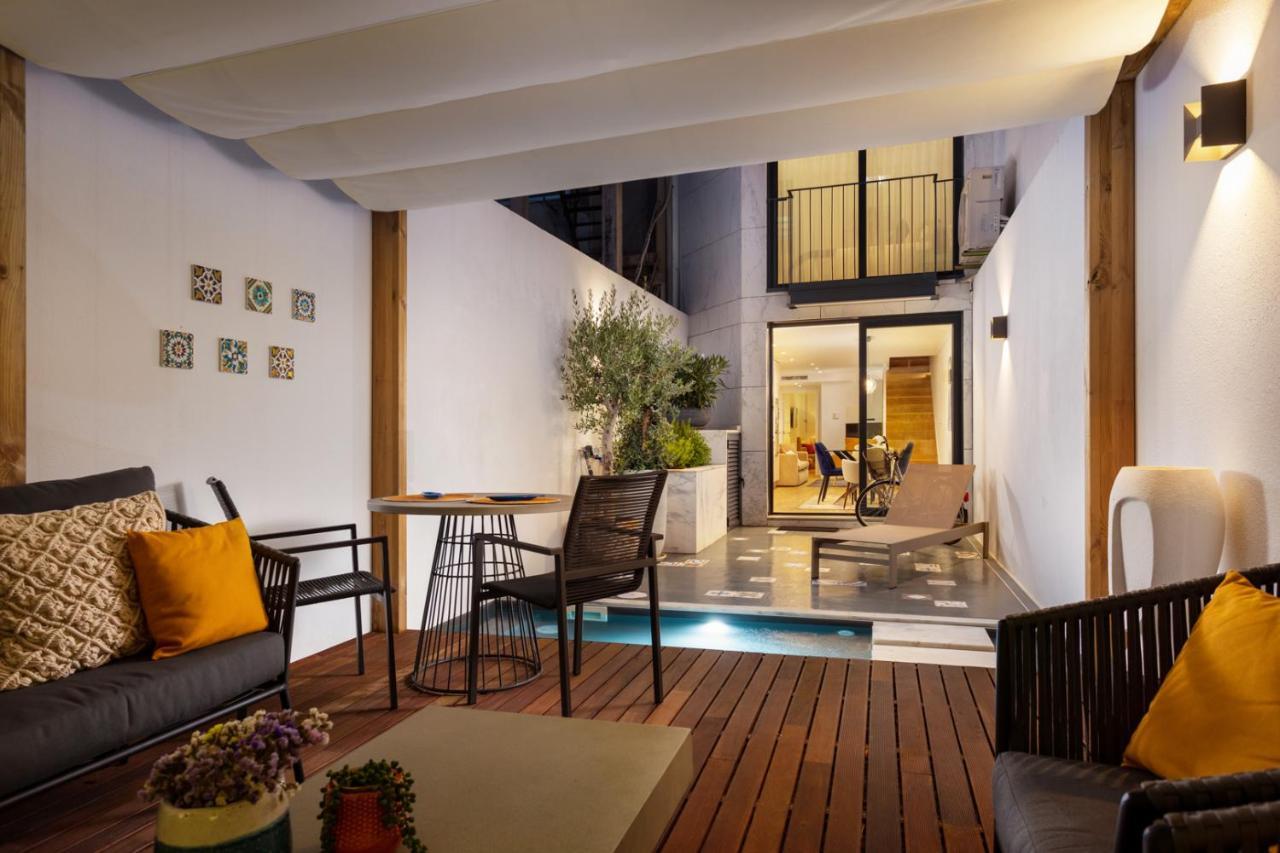 Stupendo- Two Rooms, Patio With Refreshing Pond-Center-Air Conditioning-Free Park Lisbon Bagian luar foto