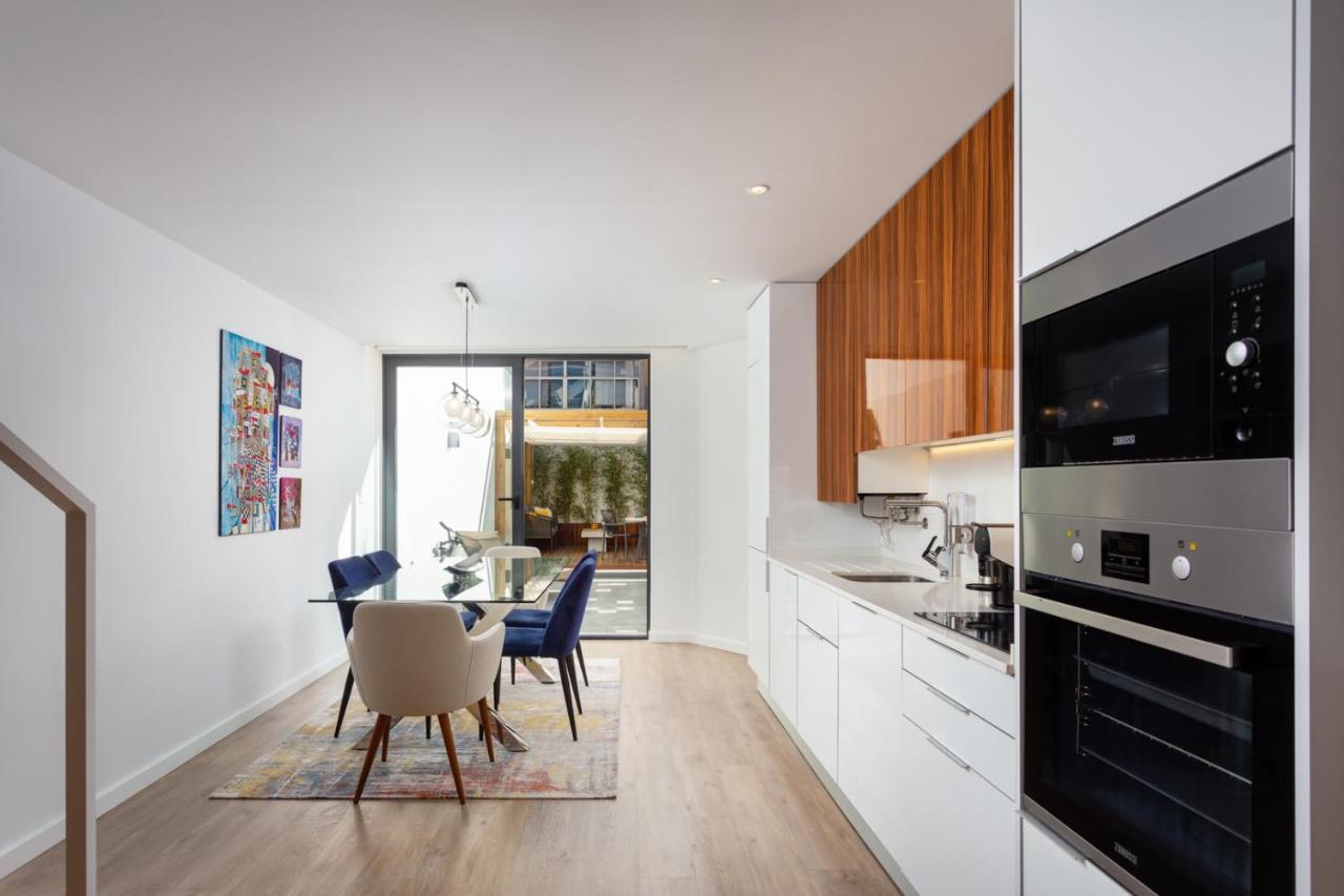 Stupendo- Two Rooms, Patio With Refreshing Pond-Center-Air Conditioning-Free Park Lisbon Bagian luar foto