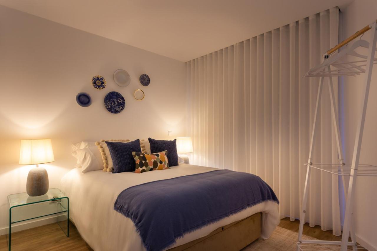Stupendo- Two Rooms, Patio With Refreshing Pond-Center-Air Conditioning-Free Park Lisbon Bagian luar foto