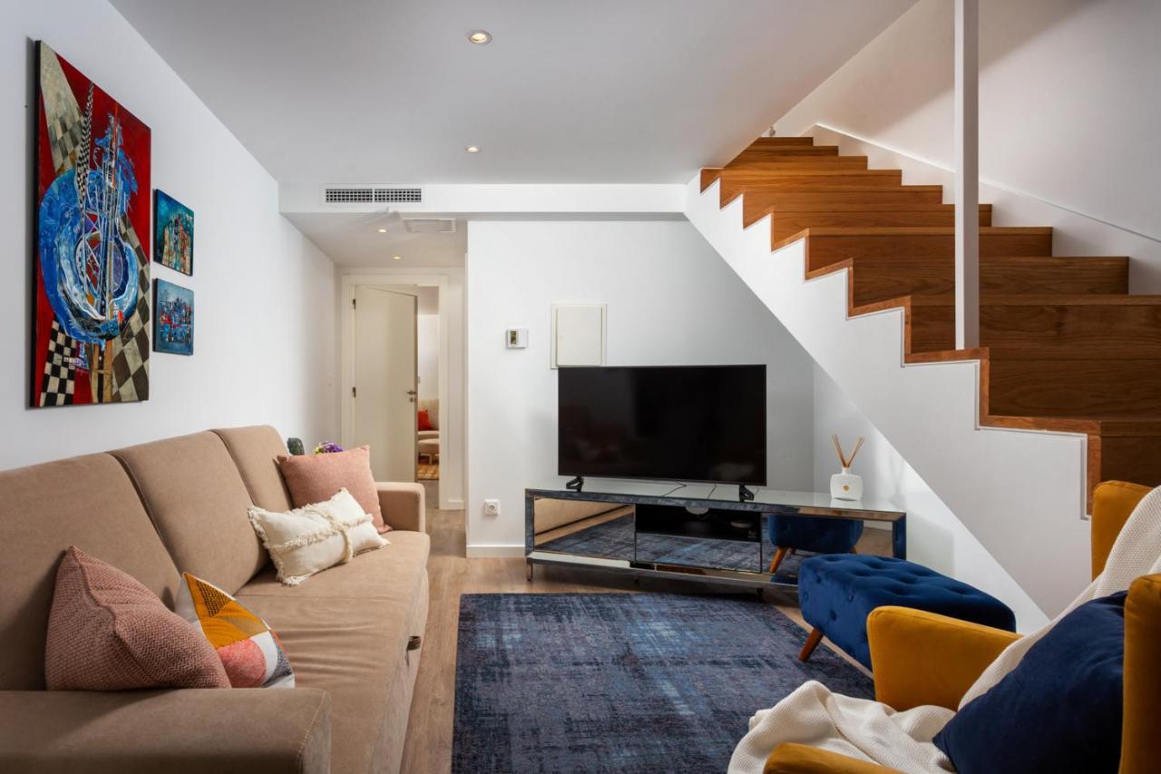Stupendo- Two Rooms, Patio With Refreshing Pond-Center-Air Conditioning-Free Park Lisbon Bagian luar foto