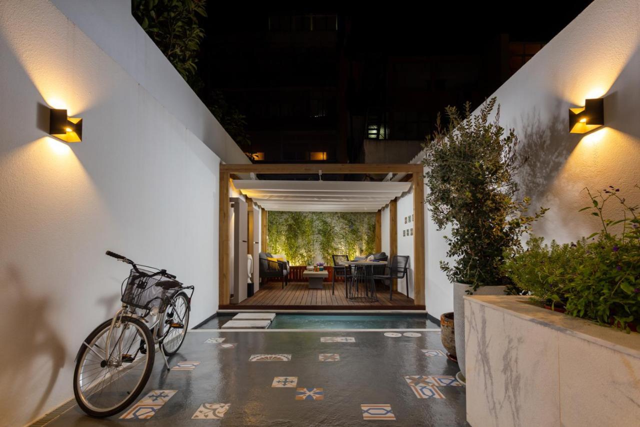 Stupendo- Two Rooms, Patio With Refreshing Pond-Center-Air Conditioning-Free Park Lisbon Bagian luar foto